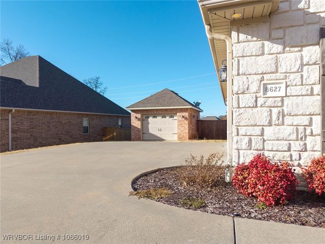 8627 Reata Street, Fort Smith, AR 72916