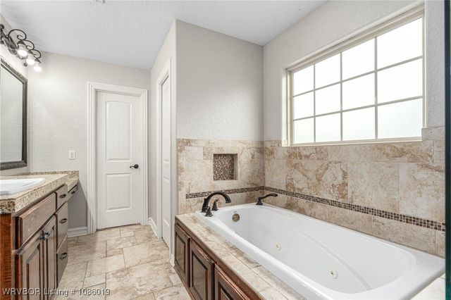 8627 Reata Street, Fort Smith, AR 72916