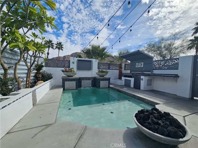 54925 Avenida Alvarado, La Quinta, CA 92253