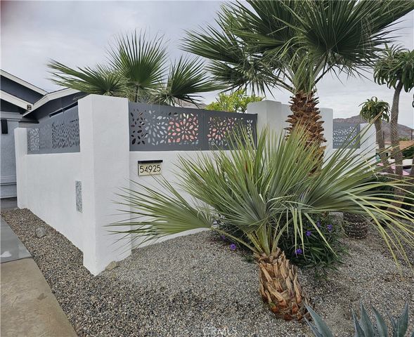 54925 Avenida Alvarado, La Quinta, CA 92253