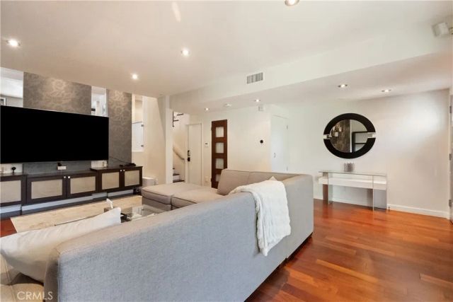 13231 Fiji Way H, Marina Del Rey, CA 90292