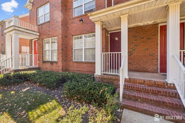 21 Park Square, Metuchen, NJ 08840