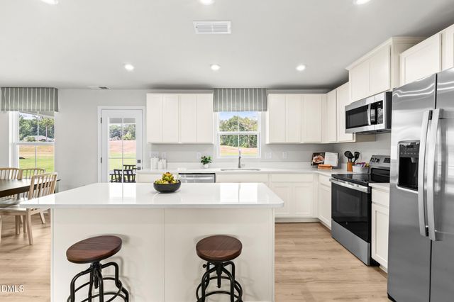 93 Day Farm Drive, Lillington, NC 27546