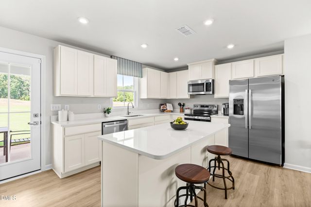 93 Day Farm Drive, Lillington, NC 27546