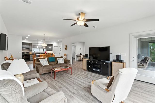 500 Brown Deer Drive, Talking Rock, GA 30175