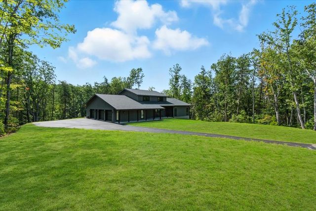 500 Brown Deer Drive, Talking Rock, GA 30175