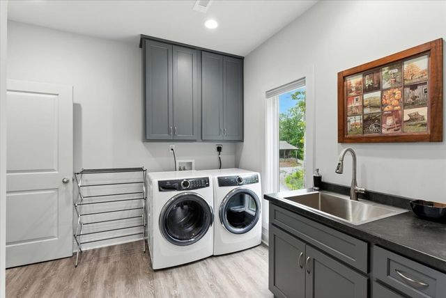 500 Brown Deer Drive, Talking Rock, GA 30175