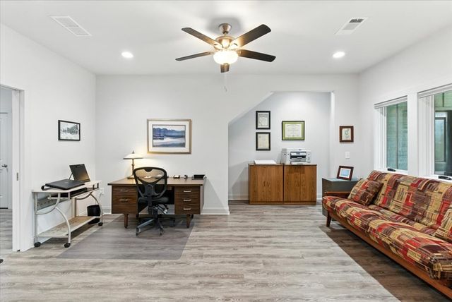 500 Brown Deer Drive, Talking Rock, GA 30175