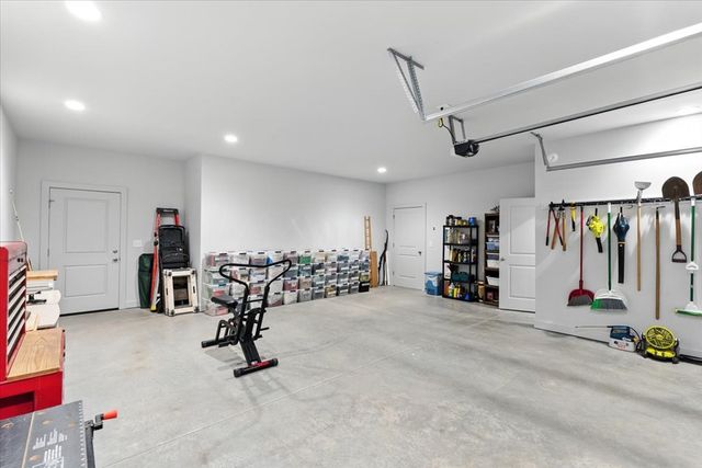 500 Brown Deer Drive, Talking Rock, GA 30175