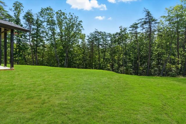 500 Brown Deer Drive, Talking Rock, GA 30175