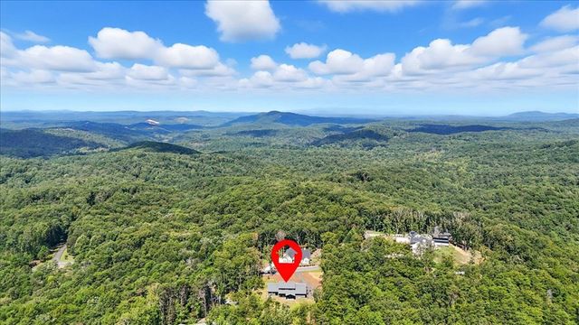 500 Brown Deer Drive, Talking Rock, GA 30175