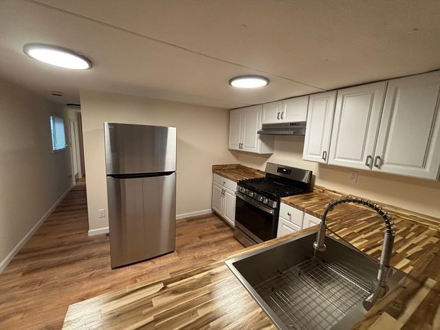 633 East Washington Street 17A, North Attleboro, MA 02760