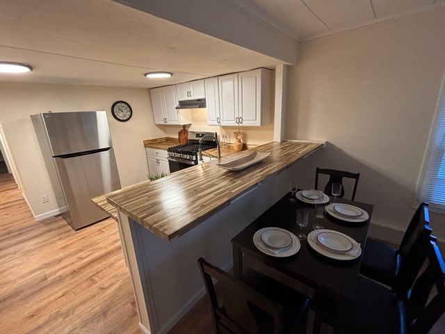 633 East Washington Street 17A, North Attleboro, MA 02760