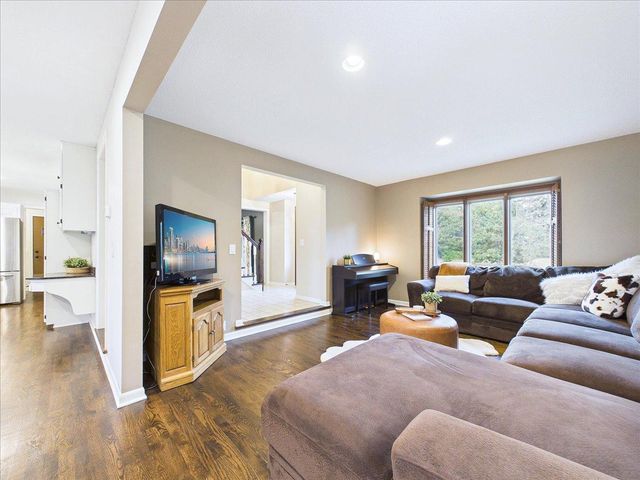 4195 Norma Avenue, Arden Hills, MN 55112