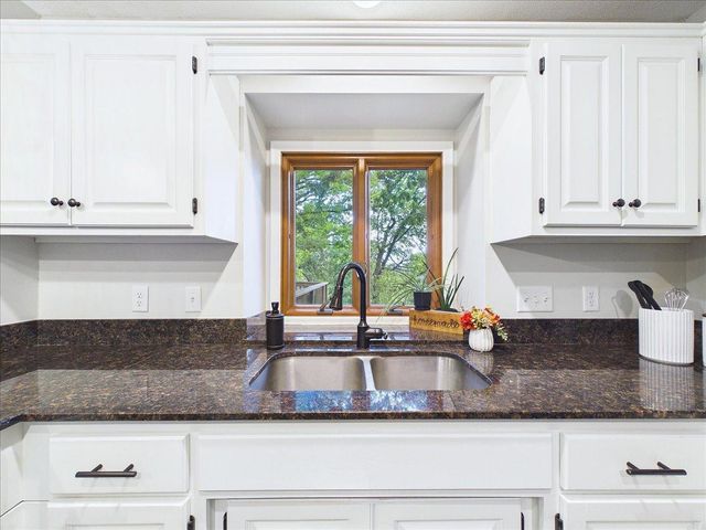 4195 Norma Avenue, Arden Hills, MN 55112