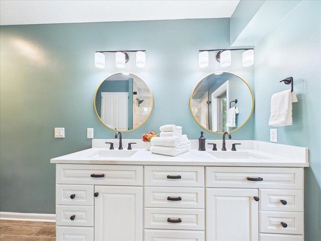 4195 Norma Avenue, Arden Hills, MN 55112