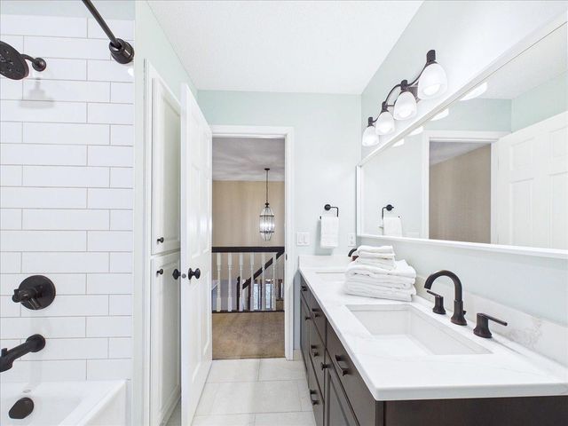 4195 Norma Avenue, Arden Hills, MN 55112