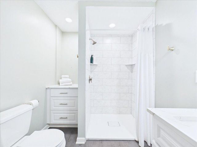4195 Norma Avenue, Arden Hills, MN 55112