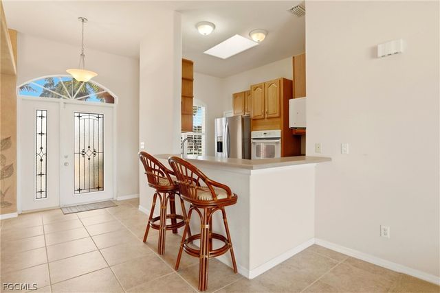 1006 SW 22nd TER, Cape Coral, FL 33991