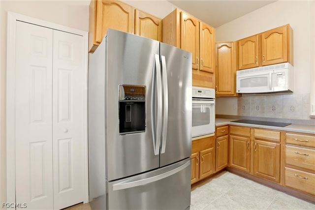 1006 SW 22nd TER, Cape Coral, FL 33991