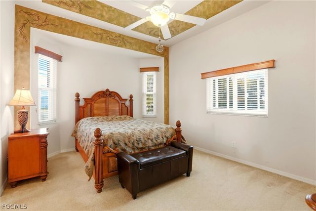 1006 SW 22nd TER, Cape Coral, FL 33991