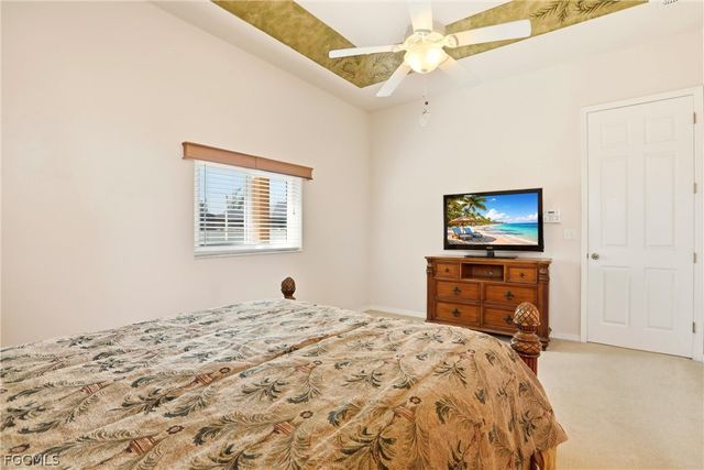 1006 SW 22nd TER, Cape Coral, FL 33991