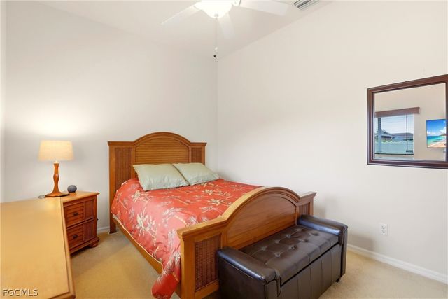 1006 SW 22nd TER, Cape Coral, FL 33991