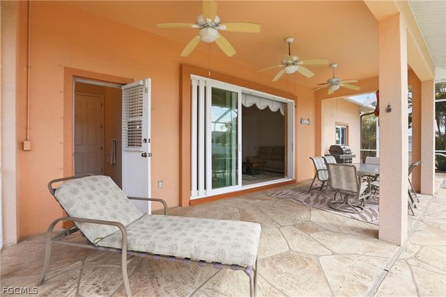 1006 SW 22nd TER, Cape Coral, FL 33991