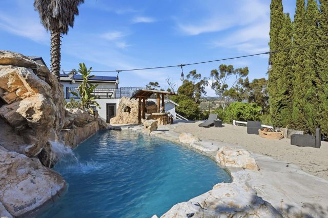 13883 Sage Mountain Ln, Jamul, CA 91935