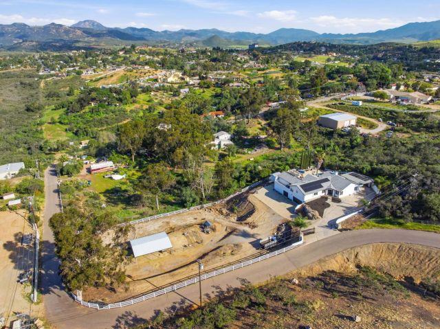 13883 Sage Mountain Ln, Jamul, CA 91935