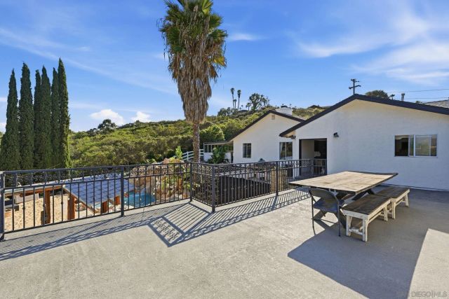 13883 Sage Mountain Ln, Jamul, CA 91935