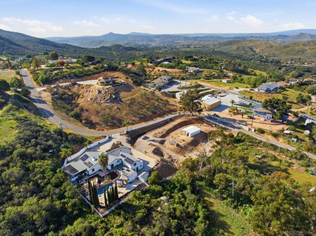 13883 Sage Mountain Ln, Jamul, CA 91935