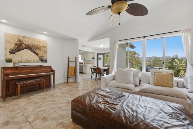 13883 Sage Mountain Ln, Jamul, CA 91935