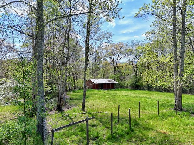 127 Hard Rock Hill, Blairsville, GA 30512