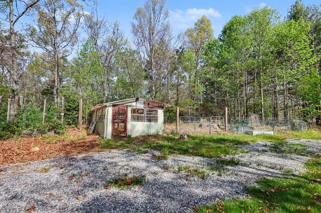 127 Hard Rock Hill, Blairsville, GA 30512