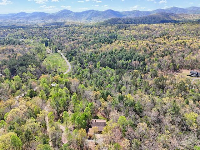 127 Hard Rock Hill, Blairsville, GA 30512