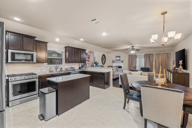 201 whitman Drive, Mckinney, TX 75072