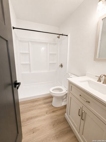 6807 WINTER LAKE ST, San Antonio, TX 78244