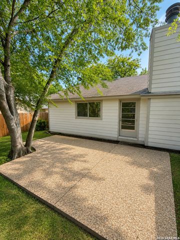 6807 WINTER LAKE ST, San Antonio, TX 78244