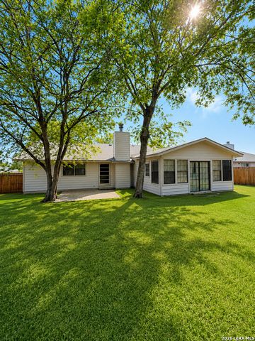 6807 WINTER LAKE ST, San Antonio, TX 78244