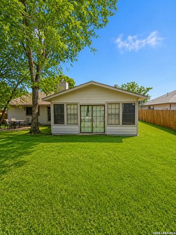 6807 WINTER LAKE ST, San Antonio, TX 78244