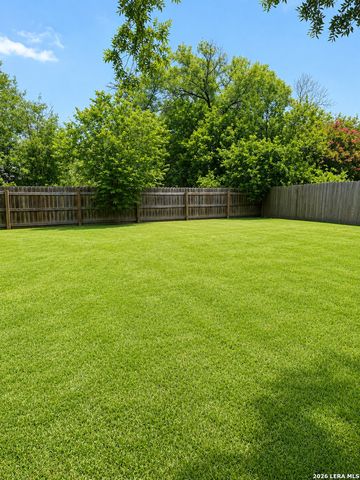 6807 WINTER LAKE ST, San Antonio, TX 78244