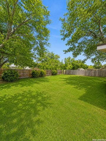 6807 WINTER LAKE ST, San Antonio, TX 78244