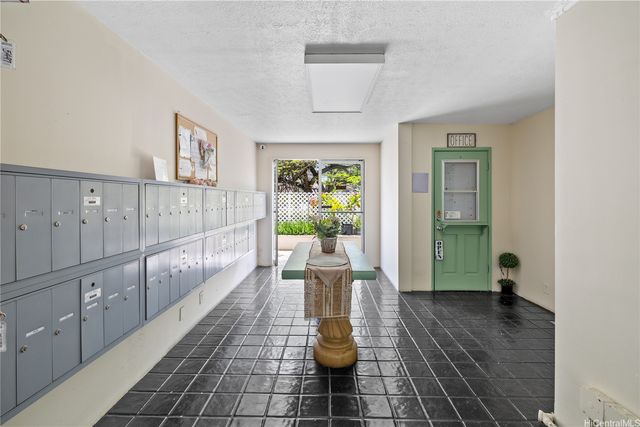 249 Kapili Street 403, Honolulu, HI 96815