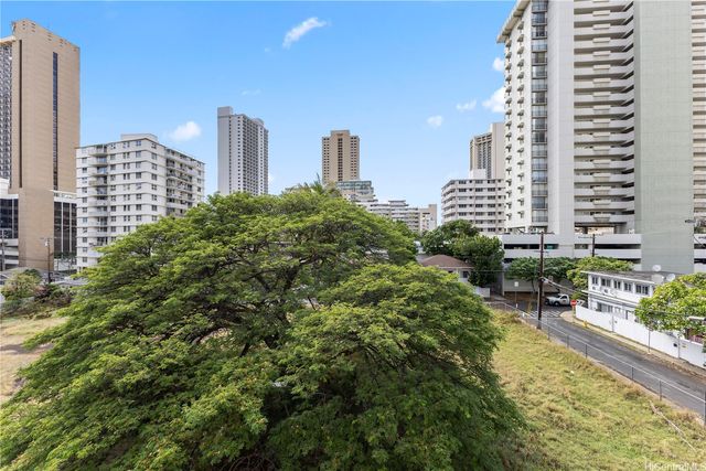 249 Kapili Street 403, Honolulu, HI 96815