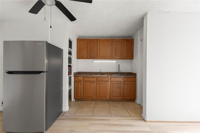 249 Kapili Street 403, Honolulu, HI 96815