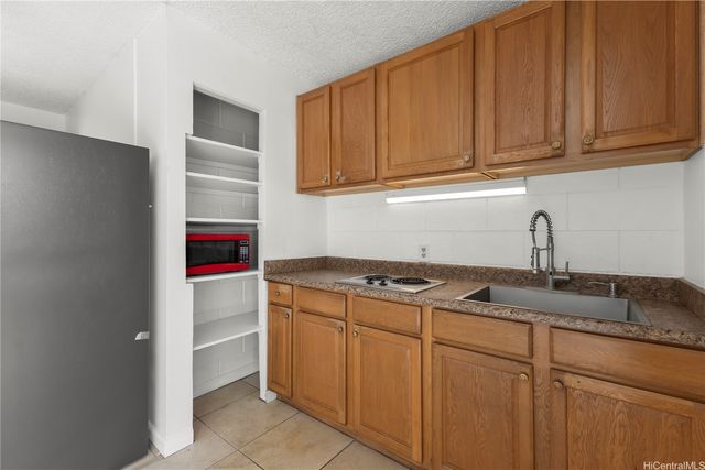 249 Kapili Street 403, Honolulu, HI 96815