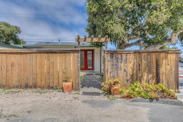 1201 David Avenue, Monterey, CA 93940