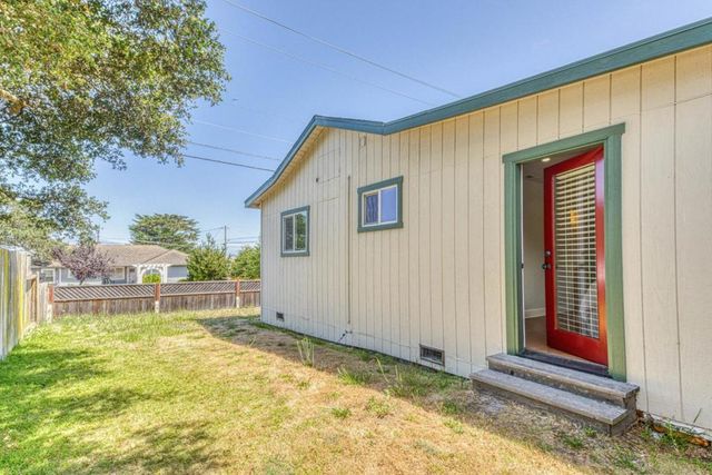 1201 David Avenue, Monterey, CA 93940