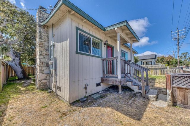 1201 David Avenue, Monterey, CA 93940